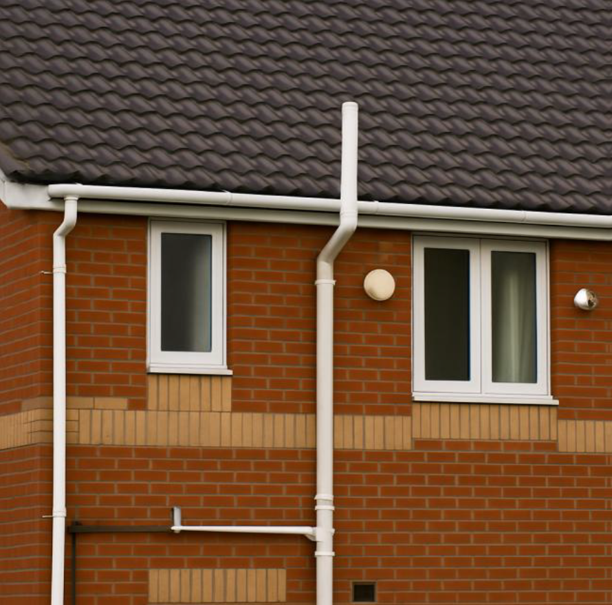 Soil vent pipe with grille